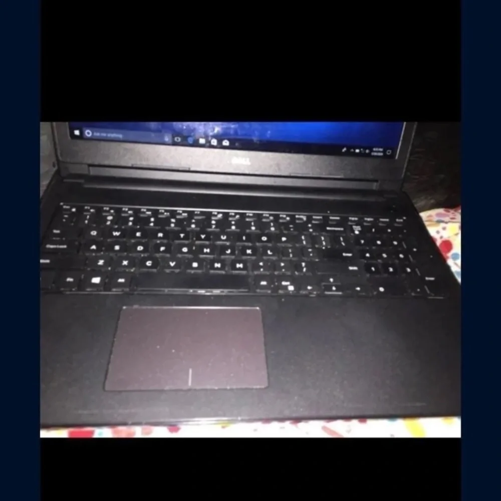 Laptop 💻